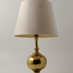 947 8220 TABLE LAMP